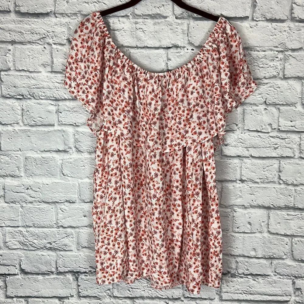 Torrid Floral Print Ruffle Top in Fields of Bloom Size 2 - Picture 5 of 6